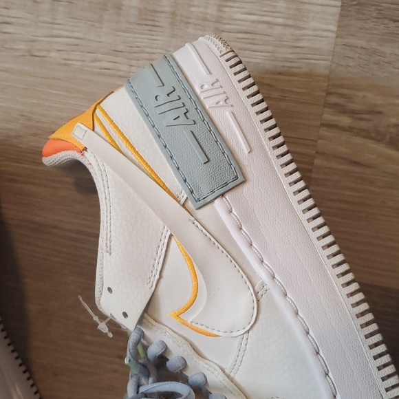 Nike Air Force 1 Low Shadow Be Kind - Picture 3 of 12